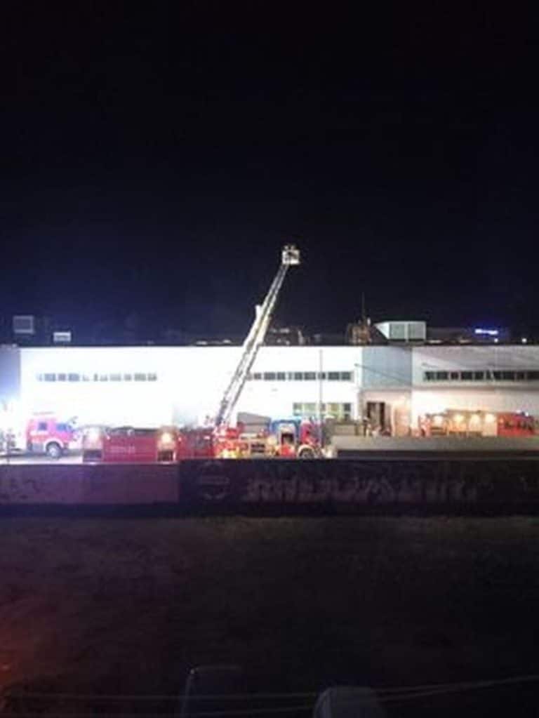 Pożar w Fabryce Broni w Radomiu. Straty szacowane są na kilka milionów złotych
