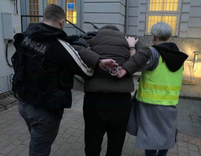 Przez 2,5 roku wyprowadzał z firmy pieniądze. Pracodawca stracił przez niego 13 mln zł