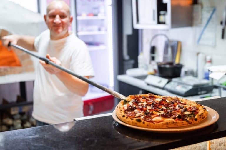 Ich Pizzeria była otwarta w lockdownie, Wygrali w sądach