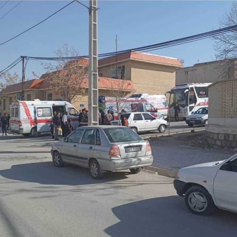 Terror w Iranie. Szkoły dla dziewcząt na masową skalę są atakowane przy użyciu środków chemicznych