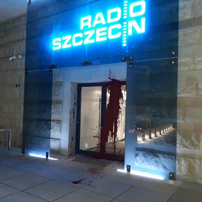 Zdewastowano siedzibę Radia Szczecin. Interweniowała policja