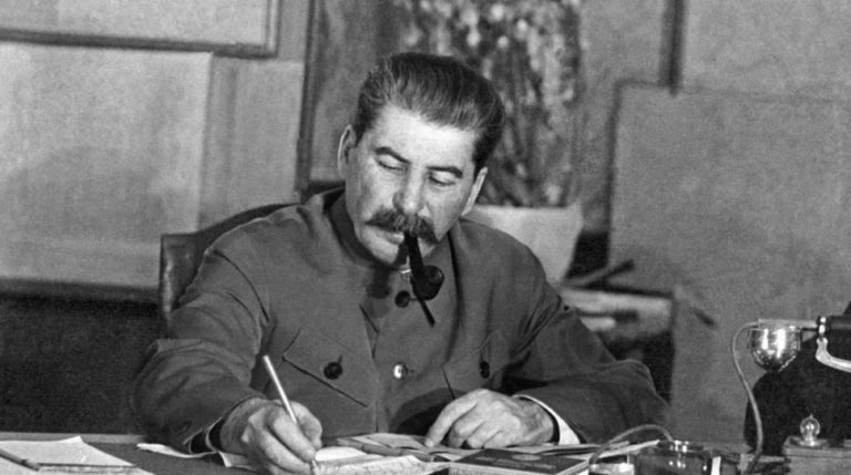 Miedwiediew odczytał szefom fabryk… telegram Stalina