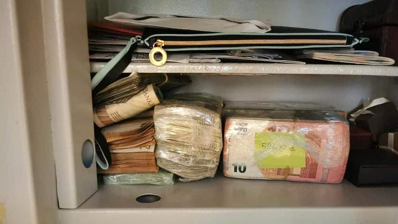 Sieć firm transportowych do wystawiania lipnych faktur – „prezesi”: bezdomny i cudzoziemiec