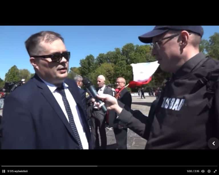Panasiuk tłumaczy, dlaczego doszło do Zbrodni Katyńskiej
