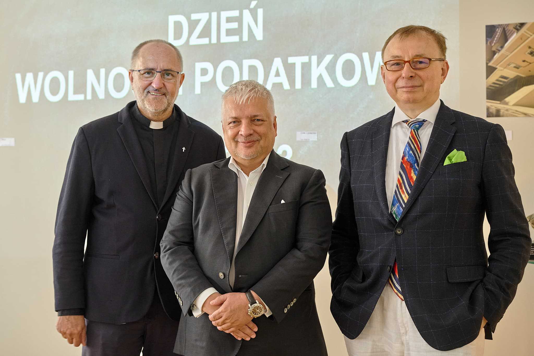 Dzień Wolności Podatkowej ponad tydzień później niż w ubiegłym roku. Dopiero od teraz pracujemy na siebie, a nie na państwo