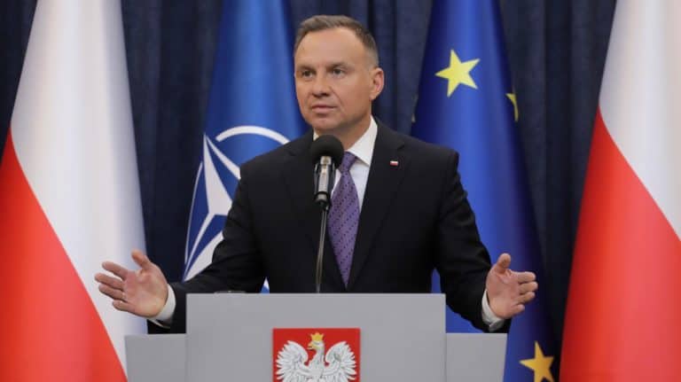 Andrzej Duda: „Rosję trzeba upolować i zestrzelić”. Moskwa odpowiada