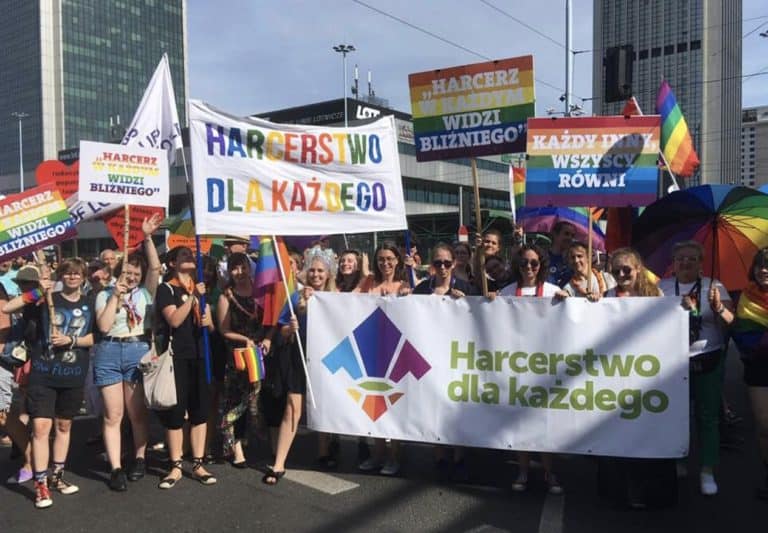 OSTRZEGAMY: ZHP przejęty przez skrajną lewicę