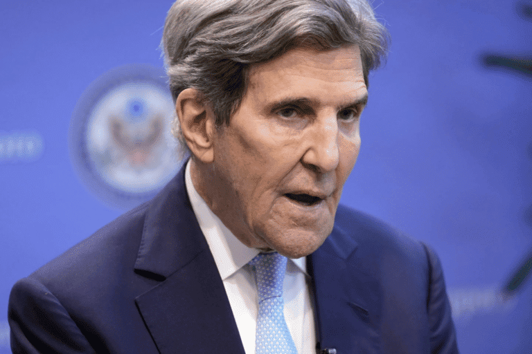 John Kerry: W celu osiągnięcia celów klimatycznych, rolnicy muszą zaprzestać produkcji żywności