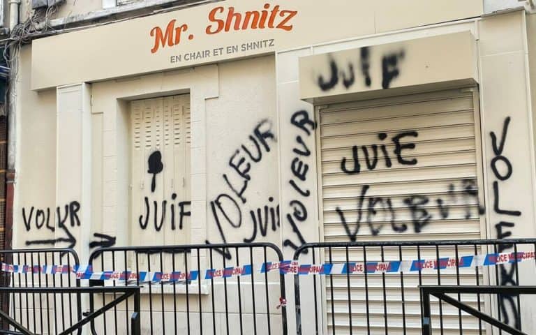 Antyżydowskie napisy na koszernym lokalu. Sprawcą… Żyd