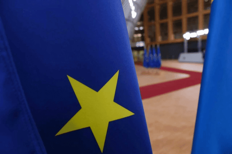 Komisja Europejska idzie na przeczekanie ws. ambargo na zboże