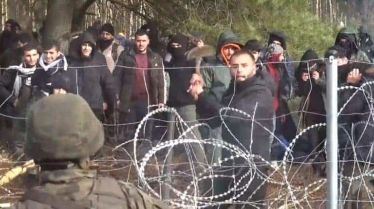 Jacek Słoma: W obronie polskiego munduru