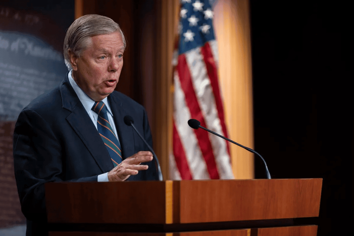 Senator wzywa do ataku USA i Izraela na Iran