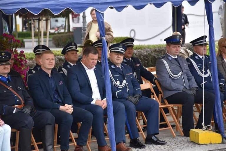 Gruzin i Ukrainka pobili komendanta policji