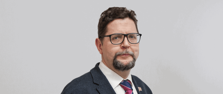 Wiceministrem nauki w rządzie PO został Ukrainiec – negacjonista wołyński