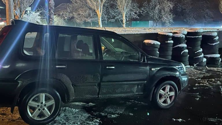 Samochody z pomocy militarnej dla Ukrainy trafiały na sprzedaż
