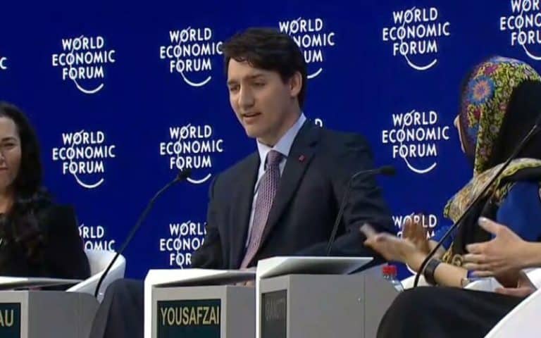 Trudeau chce zdelegalizować chrześcijaństwo