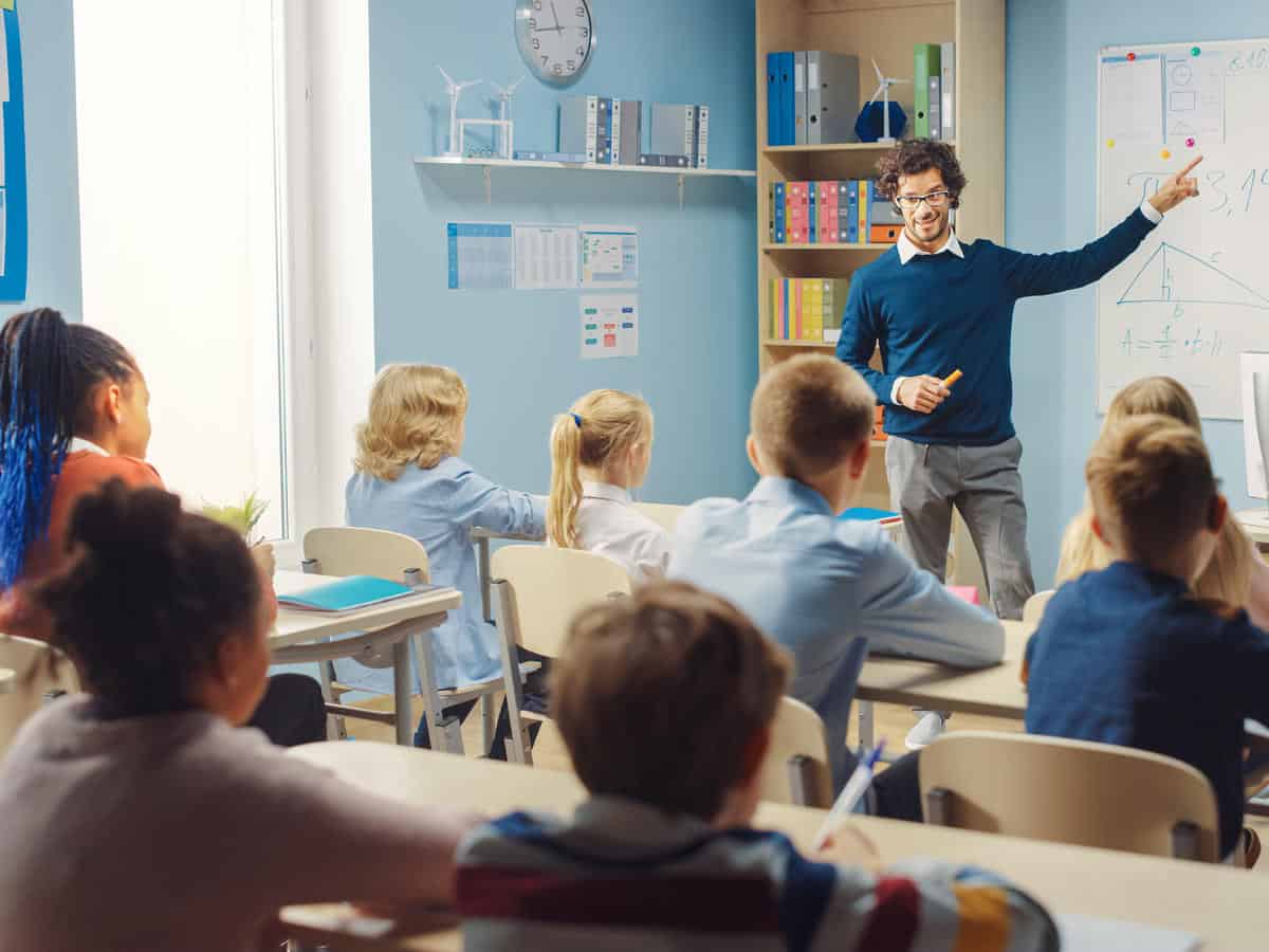 Niemcy: nauczyciele zmuszają chrześcijańskich uczniów do udziału w Ramadanie