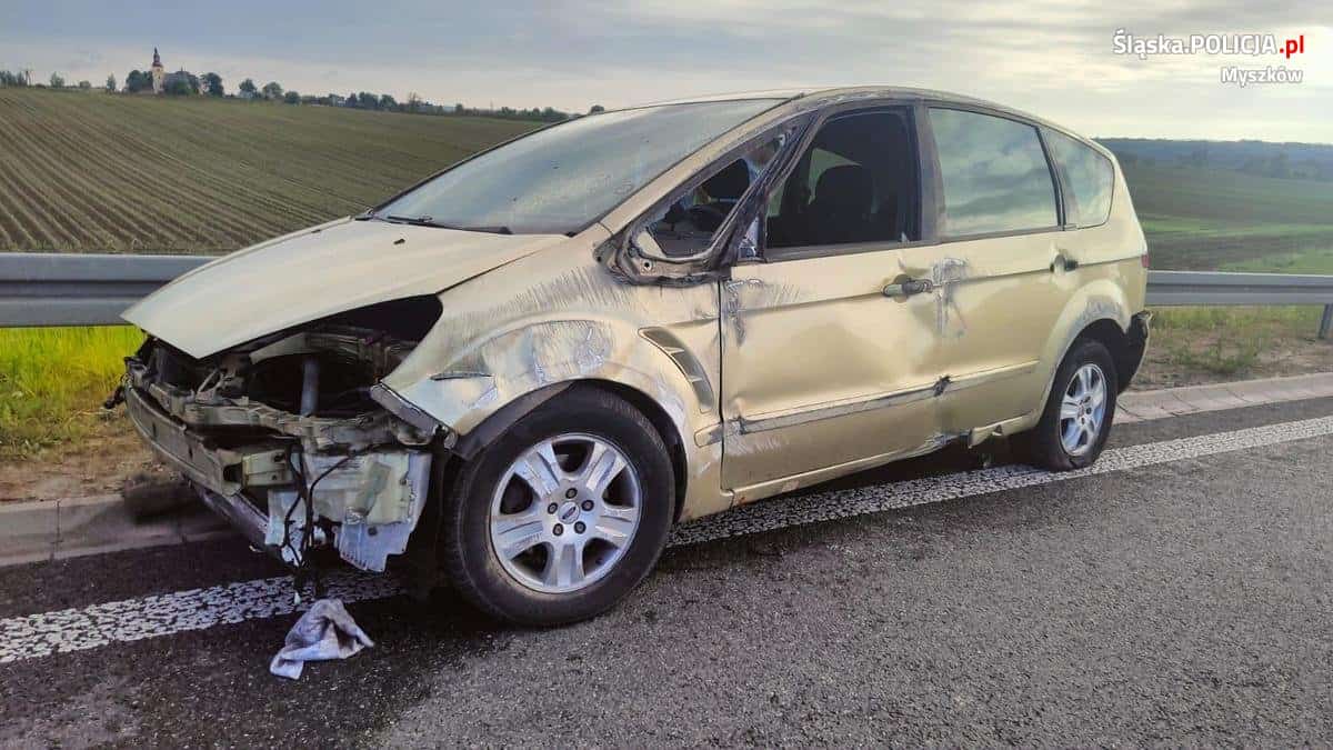 Myszków: Ukrainiec spowodował wypadek i uciekł z miejsca zdarzenia