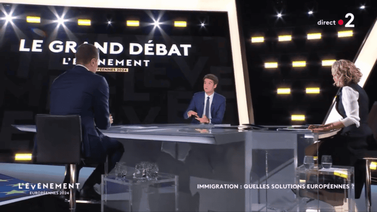 Macron wymusił na Polsce poparcie „paktu migracyjnego”
