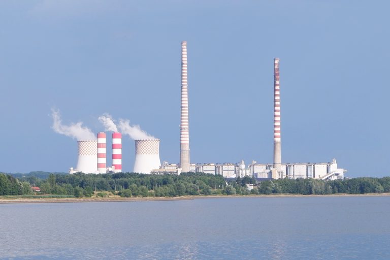 Polska wysyła Ukrainie prąd. Dla Polaków wyższe rachunki