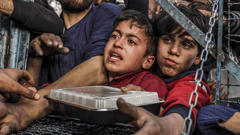 Według UNICEF, Żydzi głodzą 90% palestyńskich dzieci