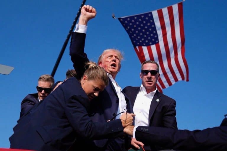 NIEOFICJALNIE: zamachowiec, który strzelał do Trumpa to 20-letni aktywista skrajnej lewicy