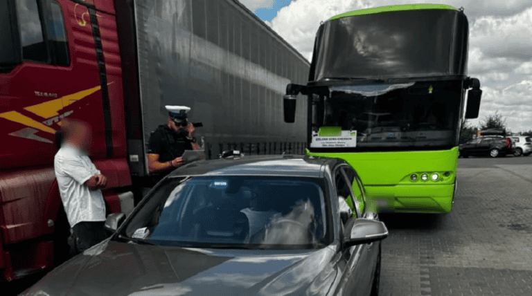 Pijany Ukrainiec kierował autokarem. O włos od tragedii