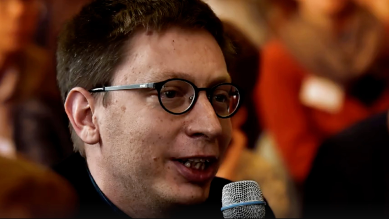 Ojkofob w zespole ds. walki z „mową nienawiści”