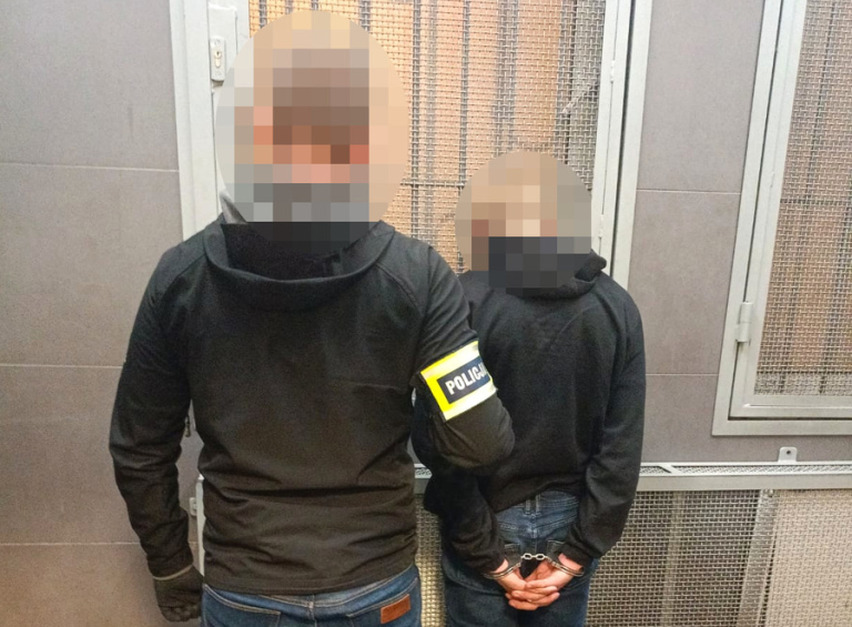 Ukraińcy okradali Polaków metodą na BLIK