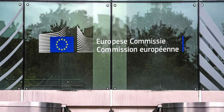 UE opłacała lobbystów zielonego komunizmu