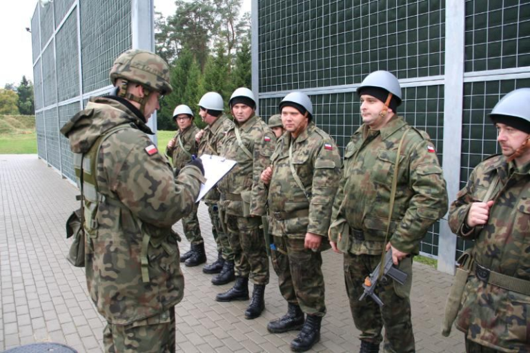 Polska ma amunicji na 5 dni walk. To efekt rządów POPiS