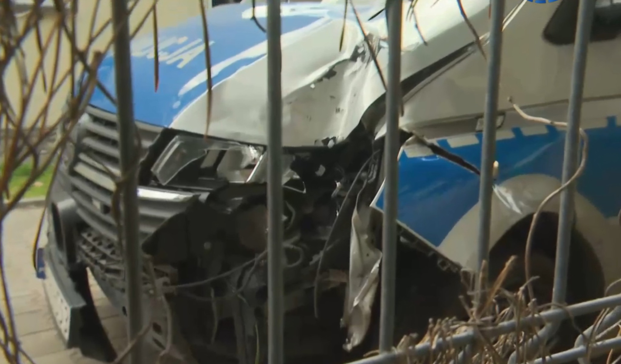 Drunk policemen crashed a police car