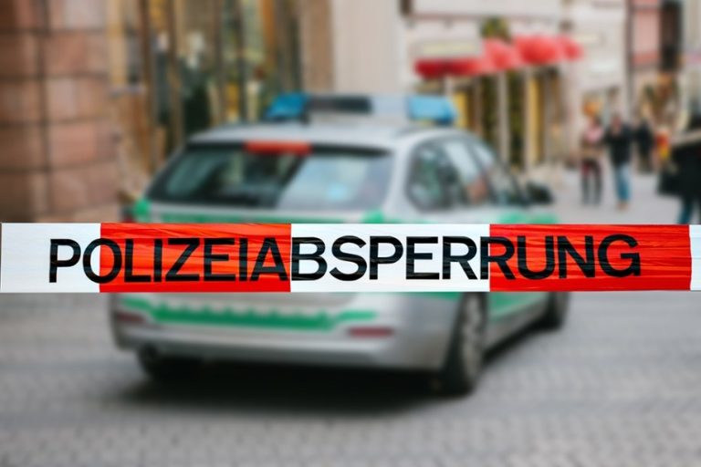 PILNE! Nachodźca z Afganistanu zabił nożem Polkę
