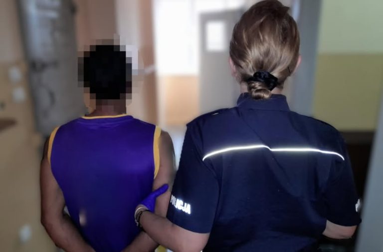 Legalny imigrant POPiS zaatakował i okradł Polkę