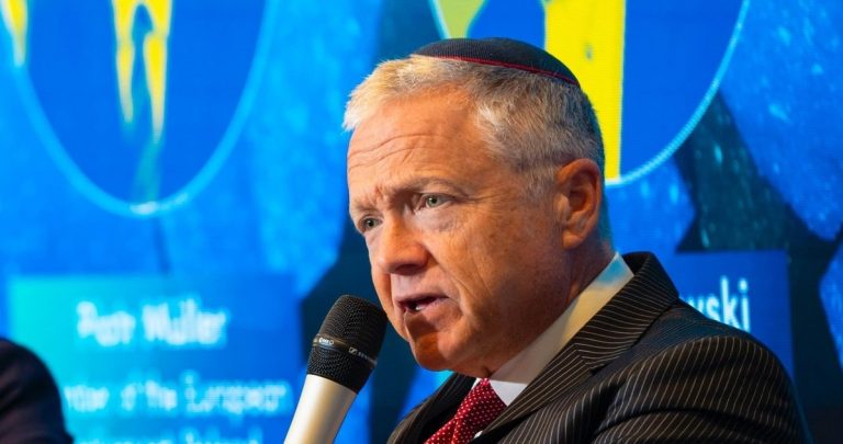 Żydowski ambasador USA w Polsce: Polacy to „brutalni ekstremiści”