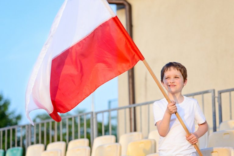Kto może zostać Polakiem?