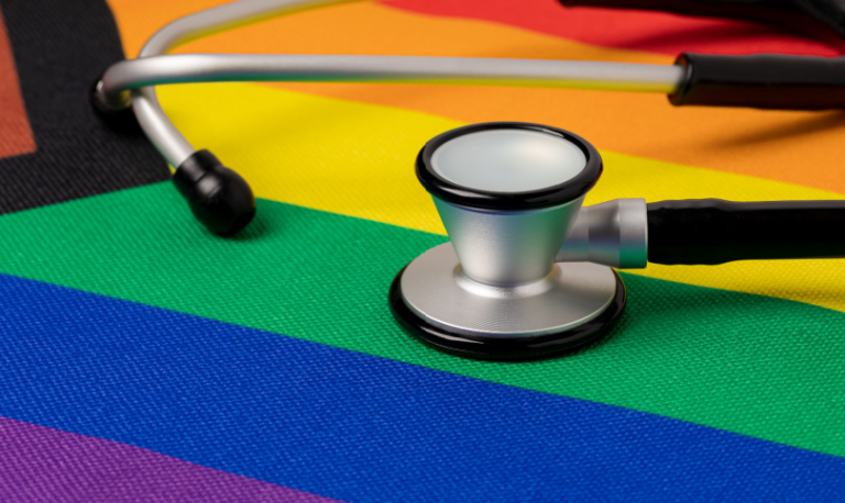 Absurd w irlandzkich szpitalach. Zamiast leczyć, personel jest reedukowany z genderowych zaimków