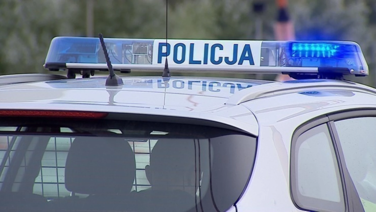 Ukrainiec zaatakował polskich policjantów oraz skopał radiowóz