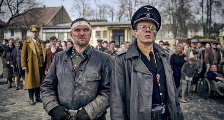 Zakłamywanie polskiej historii trwa w najlepsze