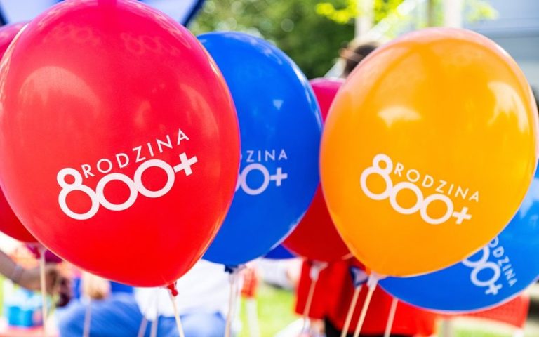 Cudzoziemcy wyłudzali 800+. Rozbito grupę przestępczą