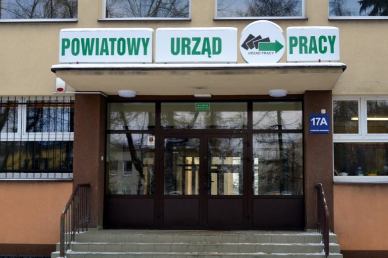 W Polsce lawinowo rośnie bezrobocie. Winny m.in. „Zielony Ład”