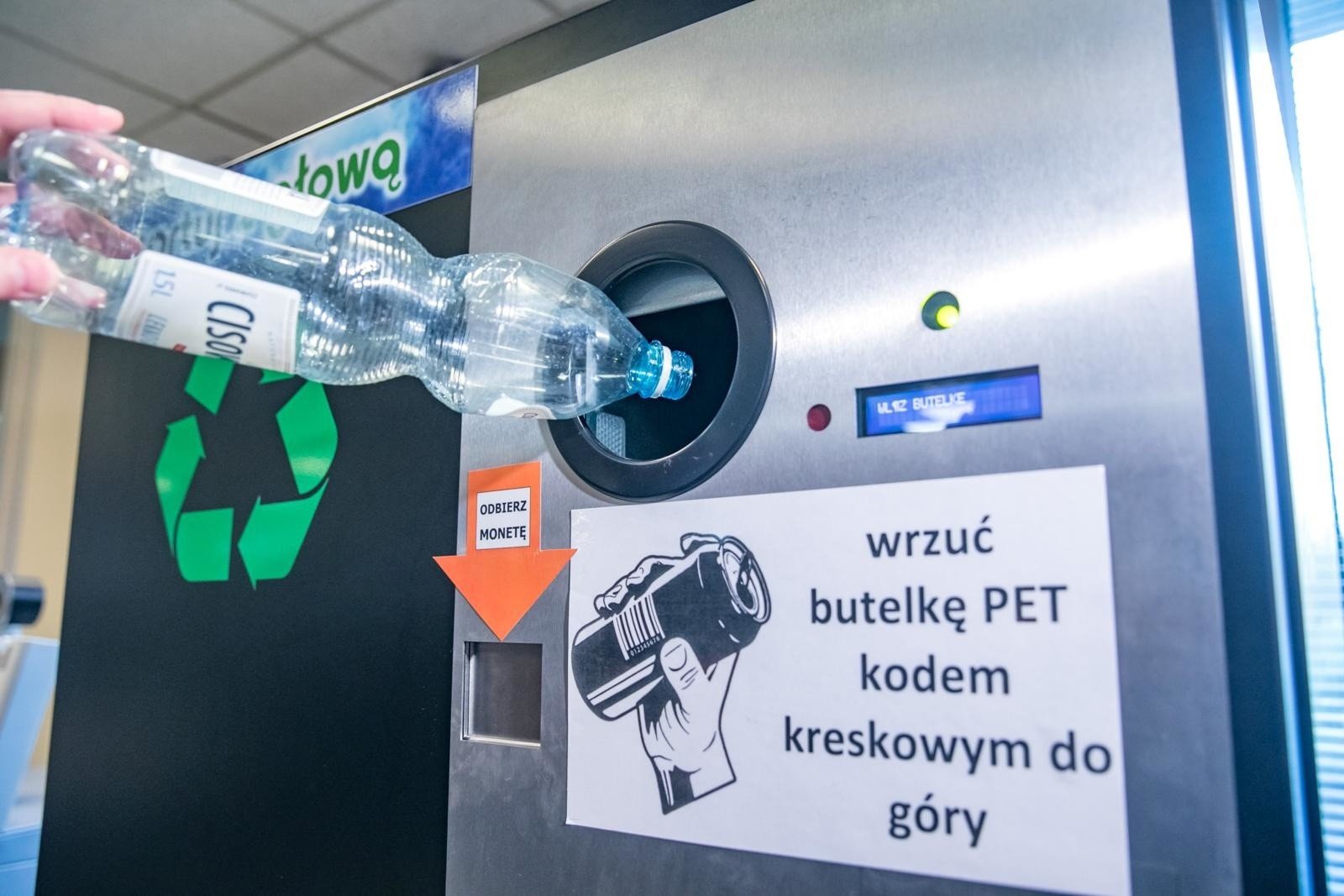 Klęska rządowego systemu kaucyjnego. Zwrócono zaledwie 2300 butelek