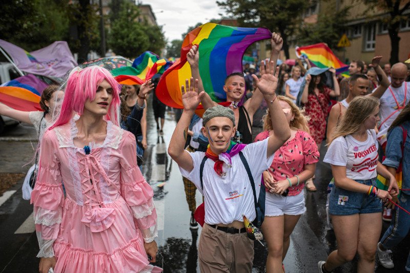 Lewacka aktywistka domaga się genderowych zmian w języku polskim