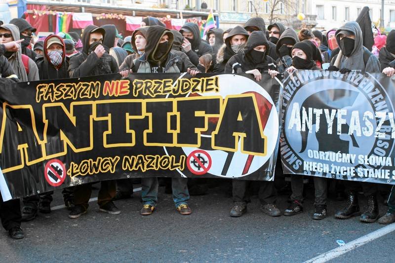 Antyfaszyści okazali się rosyjską agenturą