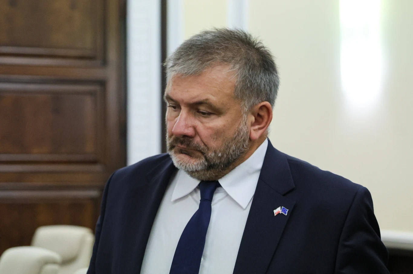 Jakiemu państwu służy Waldemar Żurek?