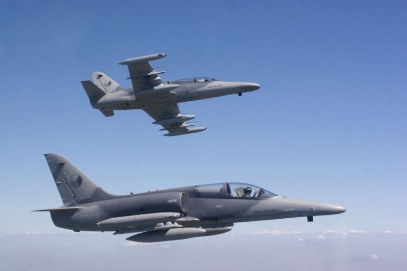 Czechy odmówili Ukrainie w sprawie samolotów wojskowych