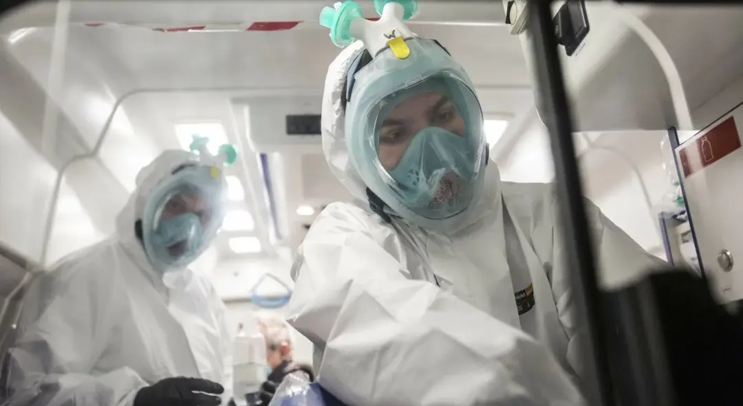 Epidemia zapalenia opon mózgowych w Anglii. Pacjentem zero imigrant?