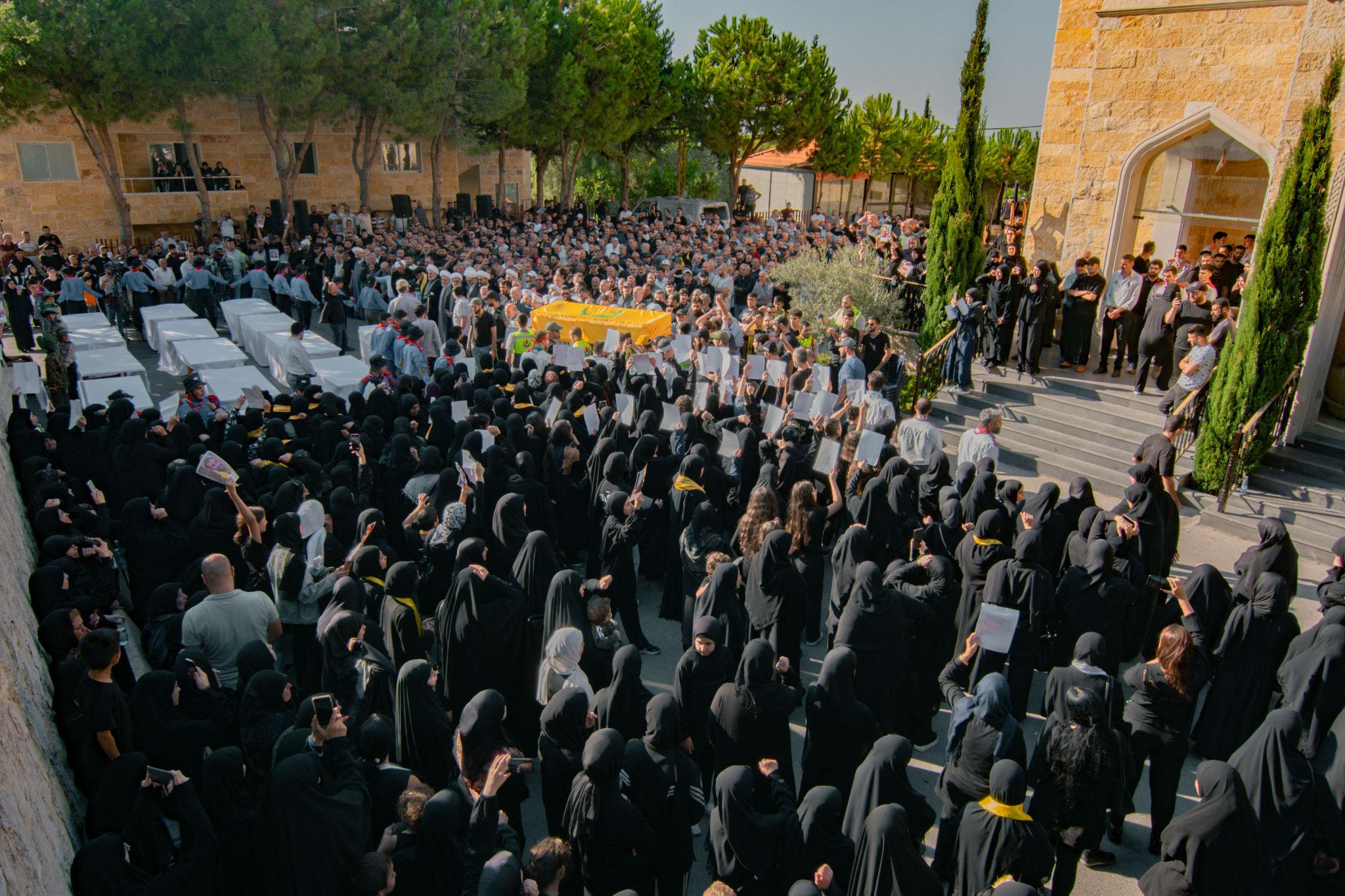 Żydzi uderzyli rakietami w ceremonię pogrzebową Palestyńczyka