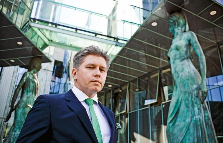 Antoni Ciszewski: W służbie międzynarodówki – bezprawia i laicyzacji, obciachu i wstydu