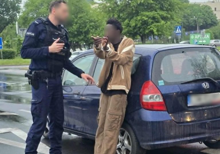 Pijany murzyn potrącił Polkę. Chciał płacić świadkom za milczenie